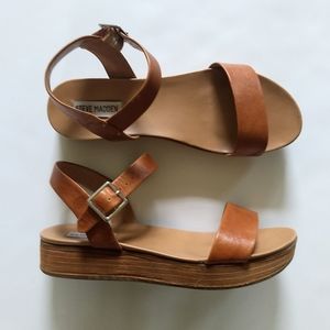 Steve Madden Aida Cognac Leather Sandals